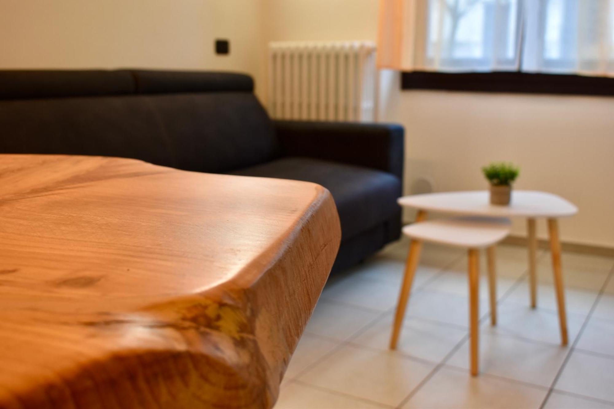 Eden Guest House Сомма-Ломбардо Экстерьер фото